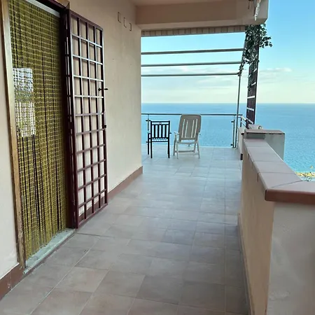 Casa Vacanze “tropicana” 아파트 *